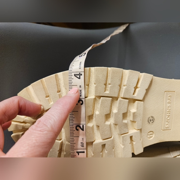 Lace Up Boots - Saint Johns Bay Lakeline - Picture 13 of 16